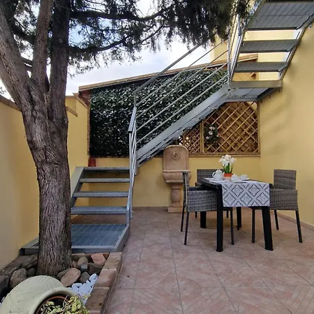 Quartu Sant' Elena Casa Stella Marina 펜션 *